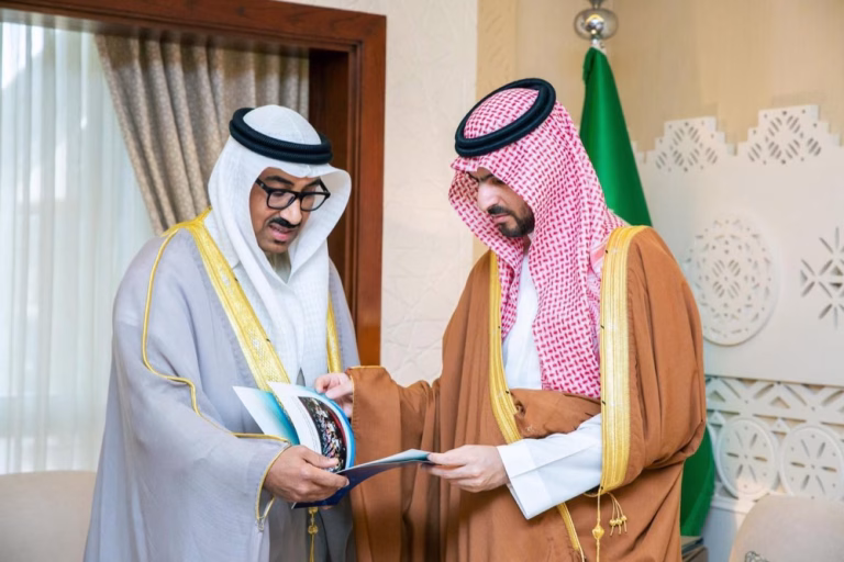 نائب أمير الشرقية يستقبل وفد هيئة الربط الكهربائي الخليجي