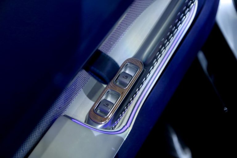 مرسيدس-بنز تستعرض أيقونتها الاستثنائية VISION EQXX خلال LEAP 2024 في العاصمة السعودية الرياض                                                                     