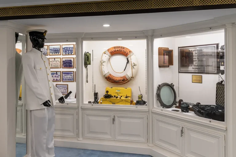 Step Aboard History: Discover the Legacy of Queen Elizabeth 2 with Guided Heritage Tours in Dubai