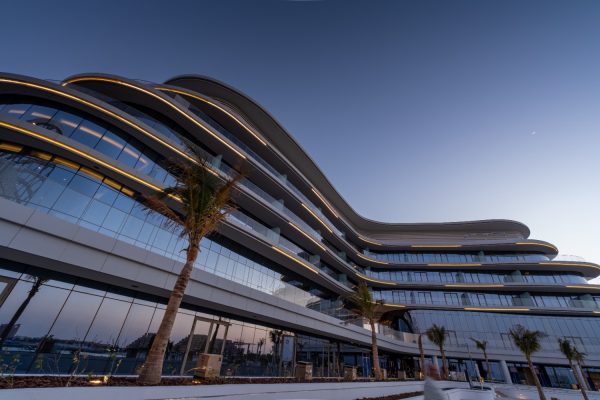 إنيسمور تعلن عن افتتاح أول منتجع شامل للحياة العصرية في رأس الخيمة