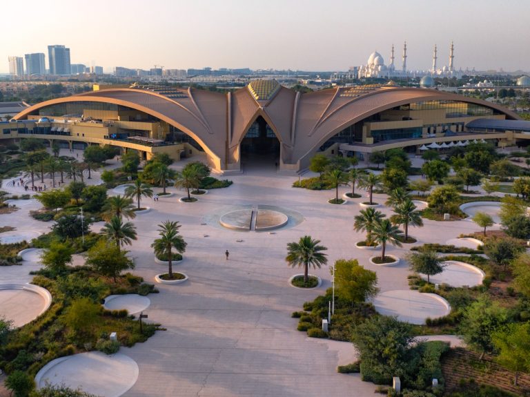 Erth Abu Dhabi Marks UAE National Day with Exclusive Staycation Offers and Celebratory Emirati Dining Experiences