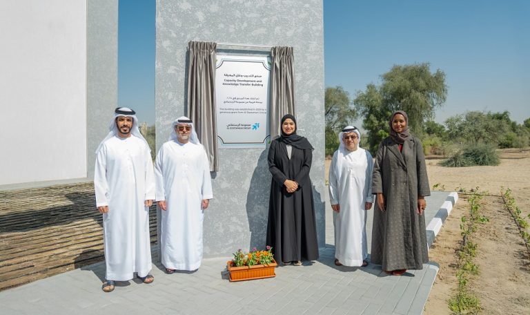 إكبا ومجموعة الرستماني يفتتحان مرافق التدريب والبحث الزراعي الجديدة لتعزيز الزراعة المستدامة والابتكار في دولة الإمارات