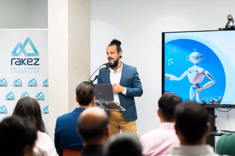 راكز تنظّم جلسة تفاعلية تمكّن الشركات من تطوير استراتيجيات مبيعات عملية وتحويل العروض إلى صفقات ناجحة