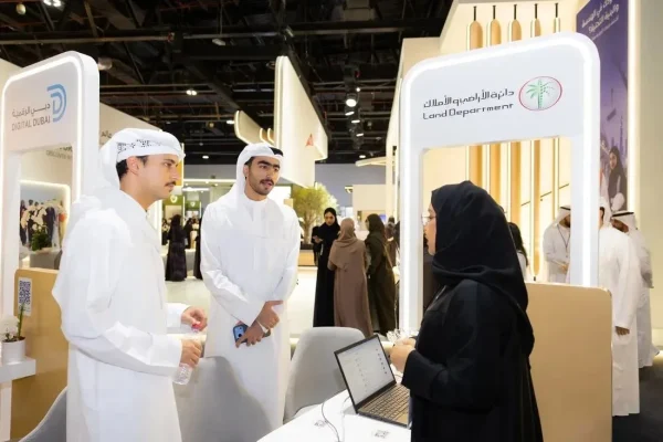 "أراضي دبي" تستقطب الكفاءات الوطنية لاستكشاف فرص القطاع العقاري في "رؤية 2026"